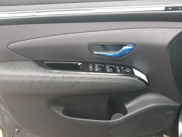 Hyundai Tucson 230к.с./Hybrid/4x4/Premium - автомобили, коли, обяви за нови и употребявани 8