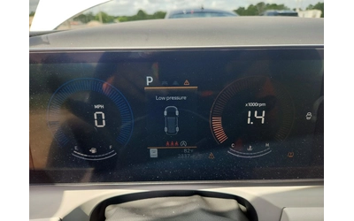 Hyundai Tucson SE - автомобили, коли, обяви за нови и употребявани 8