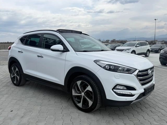 Hyundai Tucson 1.7crdi - автомобили, коли, обяви за нови и употребявани 2