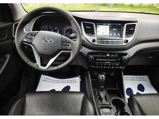 Hyundai Tucson 2.0 CRDI - автомобили, коли, обяви за нови и употребявани 10