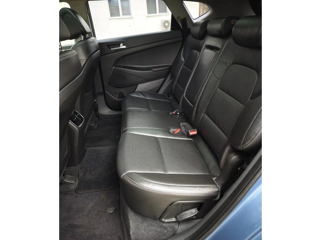 Hyundai Tucson 2.0 CRDI - автомобили, коли, обяви за нови и употребявани 16