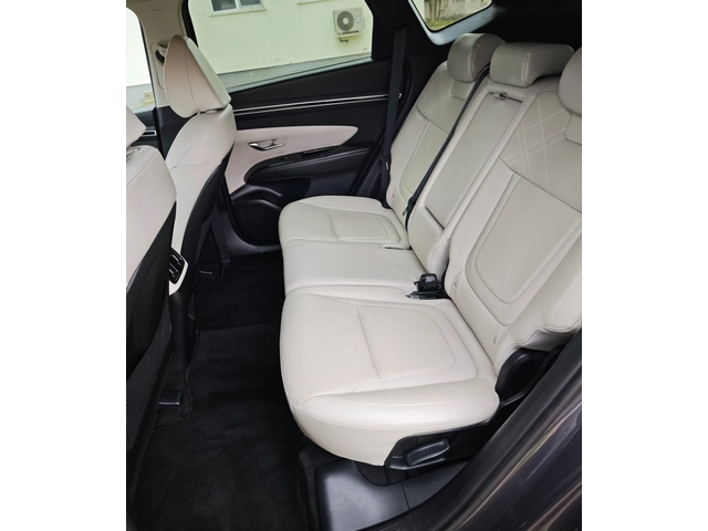 Hyundai Tucson 2.0 CRDI - автомобили, коли, обяви за нови и употребявани 16