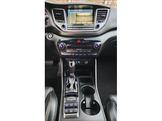 Hyundai Tucson 2.0 CRDI 4x4 - ПРОМОЦИЯ ! - автомобили, коли, обяви за нови и употребявани 14