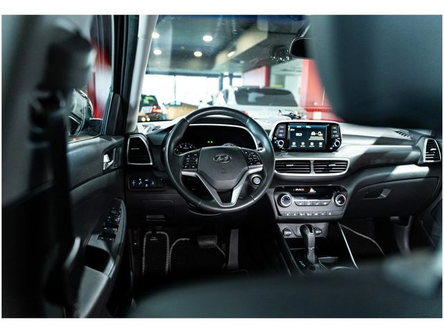 Hyundai Tucson Hyundai Tucson  - автомобили, коли, обяви за нови и употребявани 9