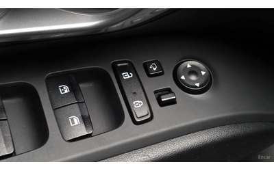 Hyundai Tucson HYBRID* LANE* DISTRO* ПОДГРЕВ* ОБДУХ - автомобили, коли, обяви за нови и употребявани 13