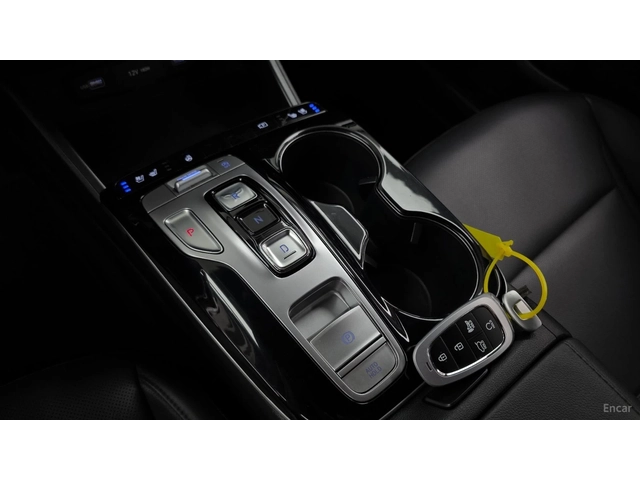 Hyundai Tucson Modern* ДИСТРОНИК* ПОДГРЕВ* ОБДУХВАНЕ* КАМЕРА* - автомобили, коли, обяви за нови и употребявани 12