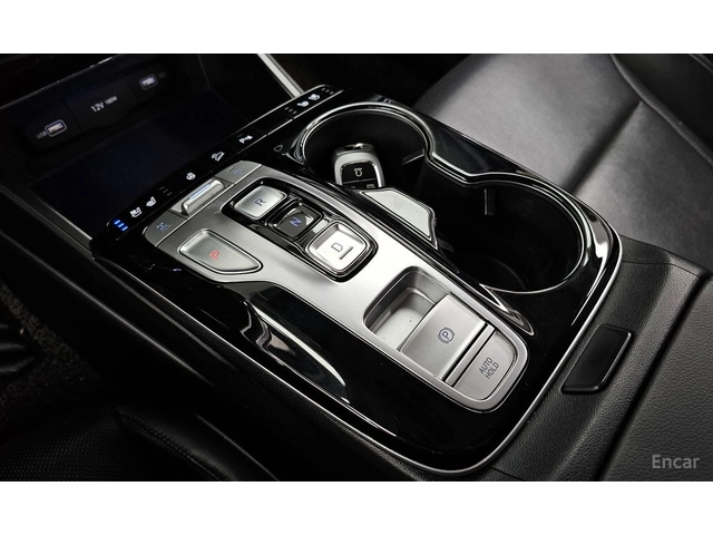 Hyundai Tucson 1.6T Premium* DISTRONIC* ПОДГРЕВ* ОБДУХВАНЕ* - автомобили, коли, обяви за нови и употребявани 12