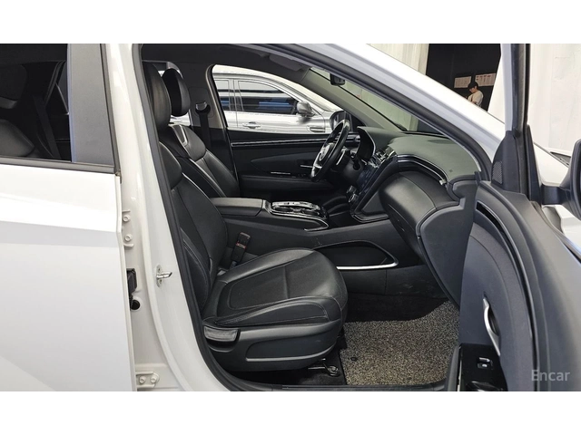 Hyundai Tucson 1.6T Premium* DISTRONIC* ПОДГРЕВ* ОБДУХВАНЕ* - автомобили, коли, обяви за нови и употребявани 6