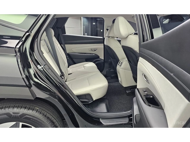 Hyundai Tucson 1.6T* 4X4* DISTRONIC* ОБДУХВАНЕ* КРАЙНА ЦЕНА - автомобили, коли, обяви за нови и употребявани 14