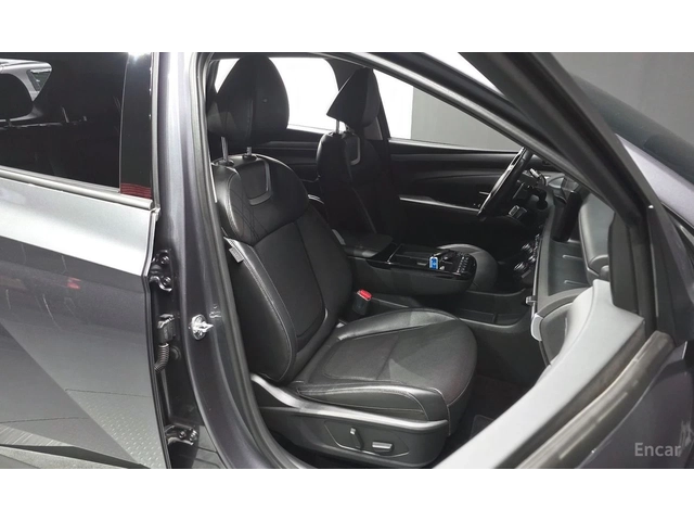 Hyundai Tucson 1.6T* 4X4* INSPIRATION* HEAD UP* DIS* КРАЙНА ЦЕНА - автомобили, коли, обяви за нови и употребявани 7