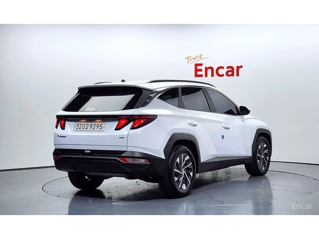 Hyundai Tucson 1.6 Turbo Premium 4x4* ПОДГРЕВ* ОБДУХВАНЕ* КАМЕРА - автомобили, коли, обяви за нови и употребявани 2