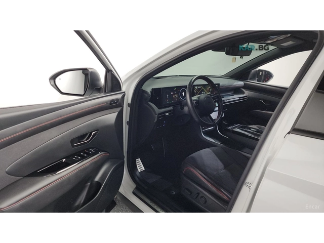 Hyundai Tucson NX4/HEV-1.6/4WD/DRIVE-ASSISTS - автомобили, коли, обяви за нови и употребявани 5