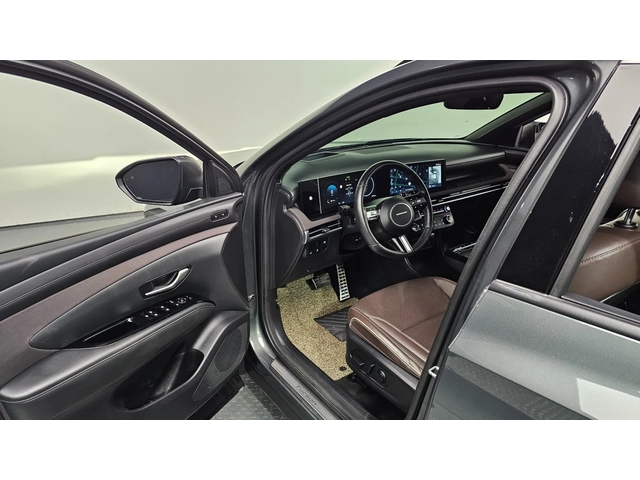 Hyundai Tucson 1.6 T-GDi Inspiration - автомобили, коли, обяви за нови и употребявани 8