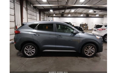 Hyundai Tucson SEL Plus AWD - автомобили, коли, обяви за нови и употребявани 10