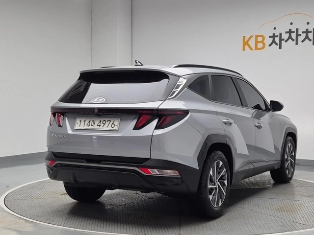 Hyundai Tucson 2.0 CRDi Premium | Smart Key - автомобили, коли, обяви за нови и употребявани 1