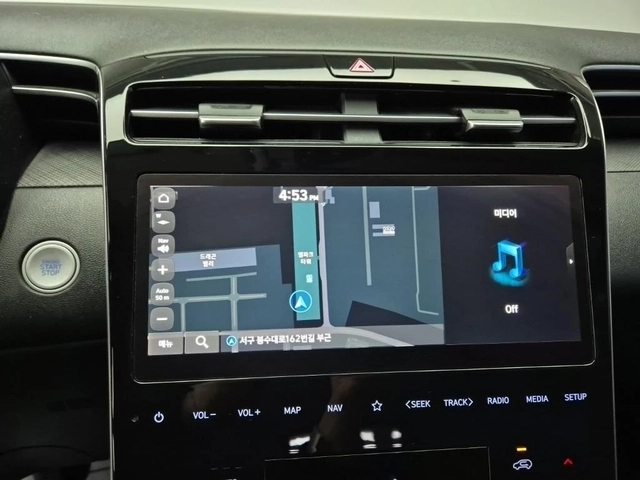 Hyundai Tucson 2.0 CRDi Premium | Smart Key - автомобили, коли, обяви за нови и употребявани 9