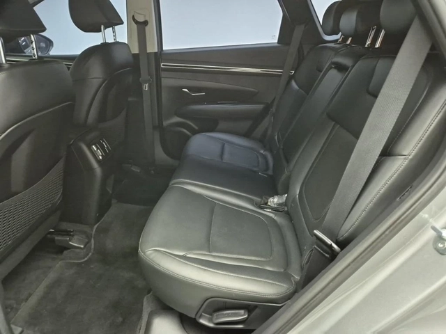 Hyundai Tucson 2.0 CRDi Premium | Smart Key - автомобили, коли, обяви за нови и употребявани 16