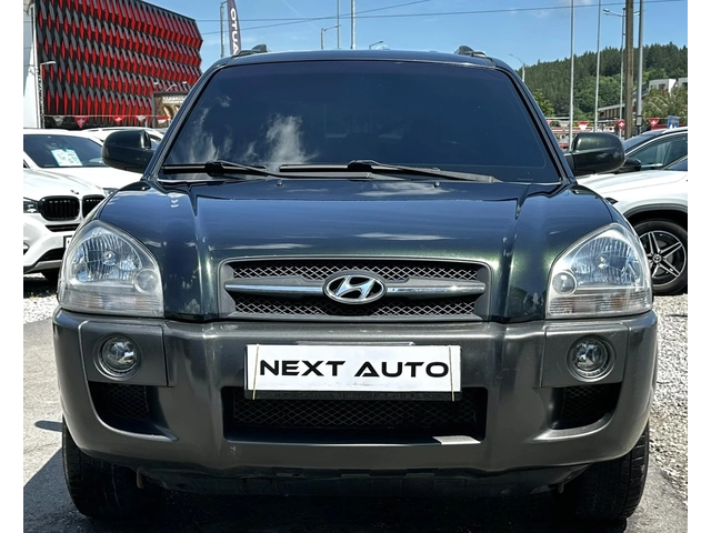 Hyundai Tucson 2.0CRDI 136HP 4WD AUTOMAT КОЖА ТЕГЛИЧ - автомобили, коли, обяви за нови и употребявани 1