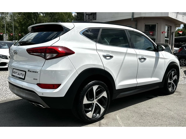 Hyundai Tucson 2.0D 185HP AWD PANO CAMERA LANE ASSIST E6B - автомобили, коли, обяви за нови и употребявани 4