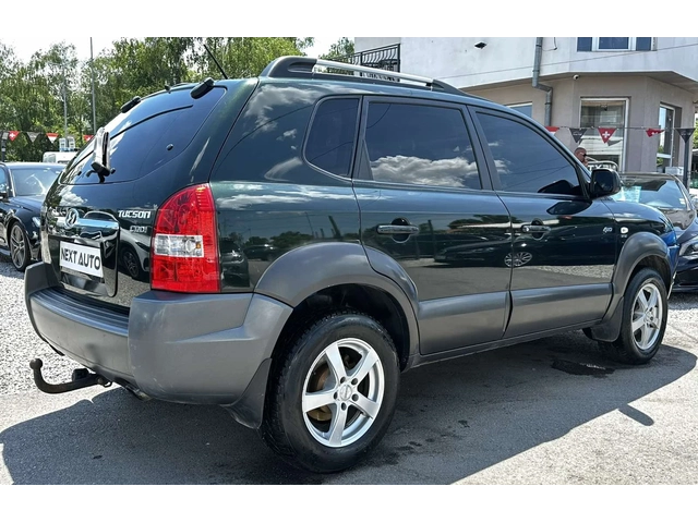 Hyundai Tucson 2.0CRDI 136HP 4WD AUTOMAT КОЖА ТЕГЛИЧ - автомобили, коли, обяви за нови и употребявани 4