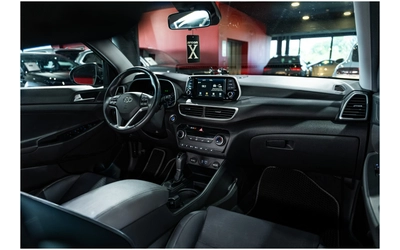 Hyundai Tucson 2.0* AWD - автомобили, коли, обяви за нови и употребявани 13