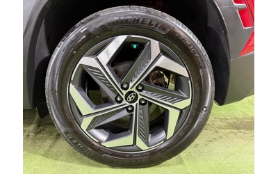 Hyundai Tucson Hybrid Luxury AWD/4x4 * 23 400km* - автомобили, коли, обяви за нови и употребявани 16