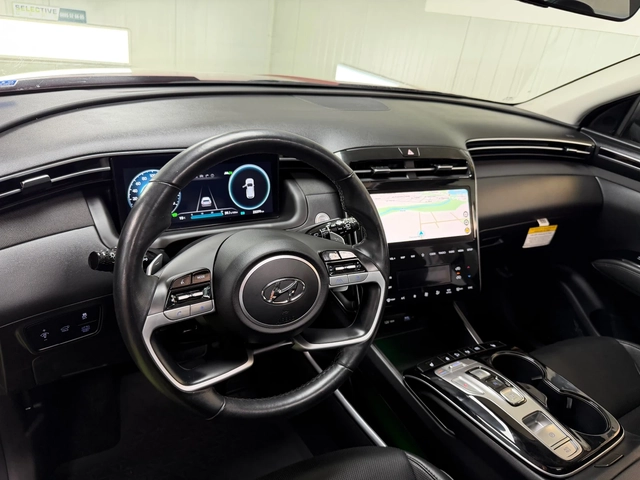 Hyundai Tucson Hybrid Luxury AWD/4x4 * 23 400km* - автомобили, коли, обяви за нови и употребявани 7