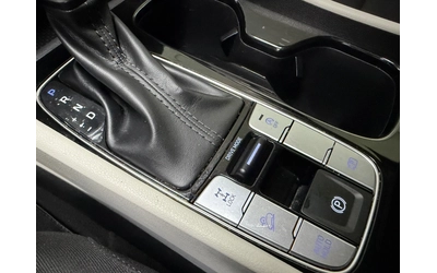 Hyundai Tucson AWD/4x4 32000 КМ Дистроник/Carplay/Keyless - автомобили, коли, обяви за нови и употребявани 14