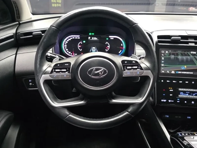 Hyundai Tucson 1.6 2WD Premium - САМО 30% АВАНС - автомобили, коли, обяви за нови и употребявани 12