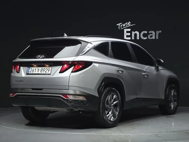 Hyundai Tucson 1.6 2WD Premium - САМО 30% АВАНС - автомобили, коли, обяви за нови и употребявани 1