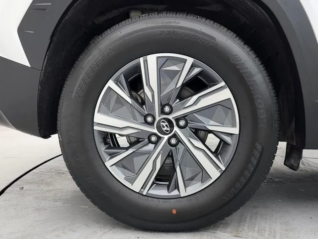 Hyundai Tucson 1.6 2WD Modern - САМО 30% АВАНС - автомобили, коли, обяви за нови и употребявани 4
