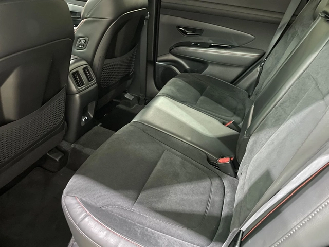 Hyundai Tucson 1.6 Turbo ! 2WD ! N Line ! - автомобили, коли, обяви за нови и употребявани 10