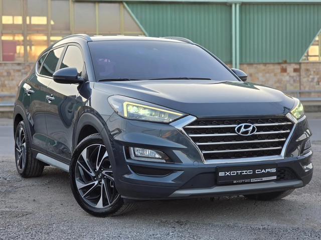 Hyundai Tucson 2.0D ! 4WD ! Premium ! - автомобили, коли, обяви за нови и употребявани 0