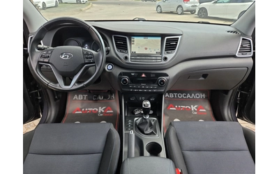 Hyundai Tucson 2.0CRDI-136кс= 6ск= 4х4= КАМЕРА= НАВИ= KEYLESS - автомобили, коли, обяви за нови и употребявани 10