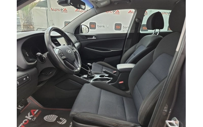 Hyundai Tucson 2.0CRDI-136кс= 6ск= 4х4= КАМЕРА= НАВИ= KEYLESS - автомобили, коли, обяви за нови и употребявани 6