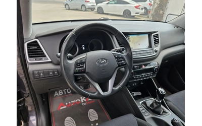 Hyundai Tucson 2.0CRDI-136кс= 6ск= 4х4= КАМЕРА= НАВИ= KEYLESS - автомобили, коли, обяви за нови и употребявани 7