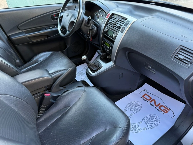 Hyundai Tucson 2, 000CRDI 4x4 EURO4 - автомобили, коли, обяви за нови и употребявани 7