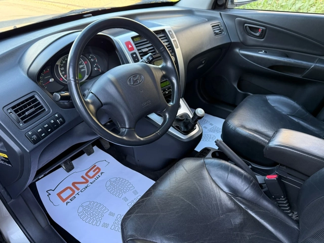 Hyundai Tucson 2, 000CRDI 4x4 EURO4 - автомобили, коли, обяви за нови и употребявани 8