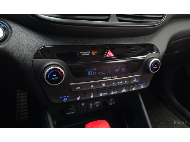 Hyundai Tucson INSPIRATION / 360 КАМЕРИ / ОБДУХВАНЕ / CARBON - автомобили, коли, обяви за нови и употребявани 12