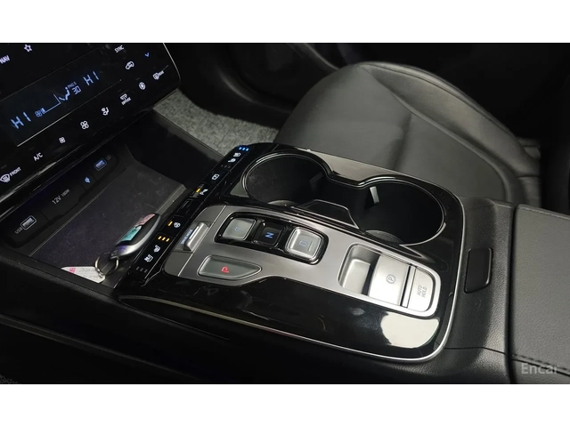 Hyundai Tucson HYBRID* ОБДУХВАНЕ* ДИГИТАЛ* - автомобили, коли, обяви за нови и употребявани 5