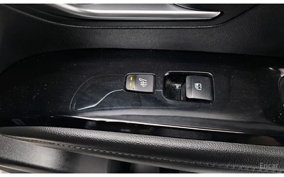 Hyundai Tucson HYBRID* ОБДУХВАНЕ* ДИГИТАЛ* - автомобили, коли, обяви за нови и употребявани 13