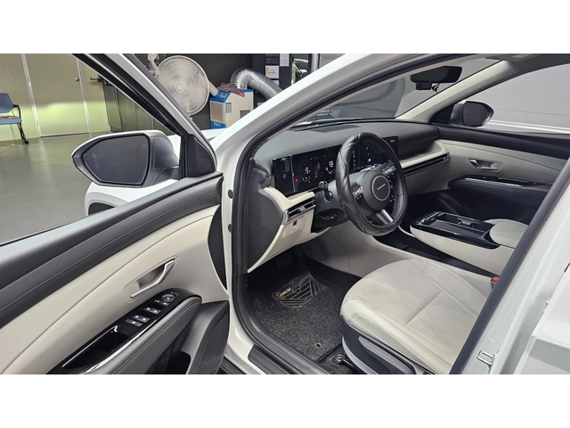 Hyundai Tucson PREMIUM 4WD * ОБДУХ * DIS * KAMEPA - автомобили, коли, обяви за нови и употребявани 10