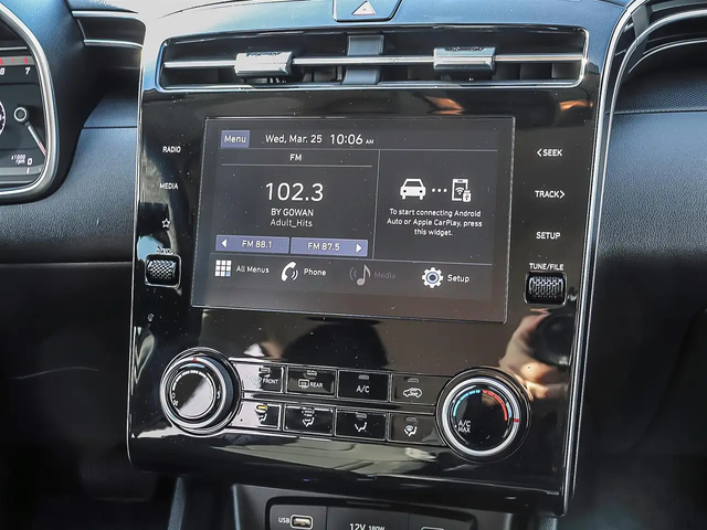 Hyundai Tucson ESSENTIAL | APPLE CARPLAY | BACKUP CAMERA | HTD SE Front Wheel Drive - автомобили, коли, обяви за нови и употребявани 13