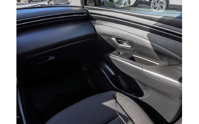 Hyundai Tucson ESSENTIAL | APPLE CARPLAY | BACKUP CAMERA | HTD SE Front Wheel Drive - автомобили, коли, обяви за нови и употребявани 16