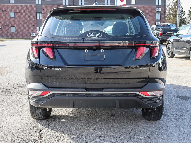 Hyundai Tucson ESSENTIAL | APPLE CARPLAY | BACKUP CAMERA | HTD SE Front Wheel Drive - автомобили, коли, обяви за нови и употребявани 3