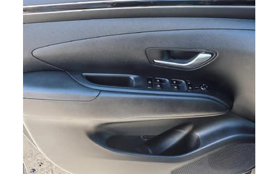 Hyundai Tucson ESSENTIAL | APPLE CARPLAY | BACKUP CAMERA | HTD SE Front Wheel Drive - автомобили, коли, обяви за нови и употребявани 7
