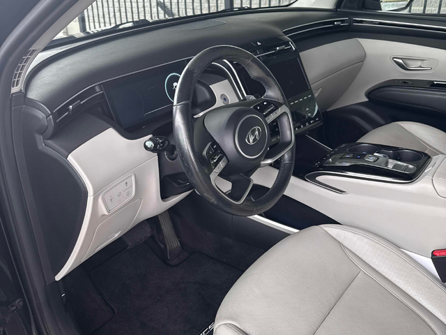 Hyundai TUCSON HYBRID 1.6L 4cyl AWD - автомобили, коли, обяви за нови и употребявани 4