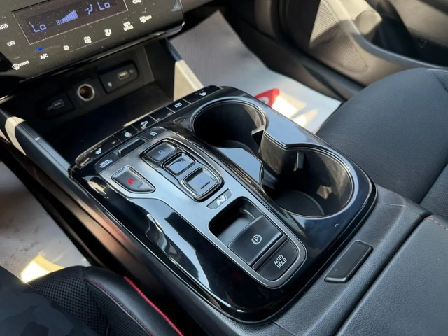 Hyundai Tucson N Line LEATHER HEATED SEATS+WHEEL, SUNROOF, REMOTE All Wheel Drive - автомобили, коли, обяви за нови и употребявани 19