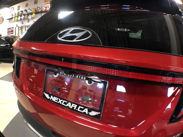 Hyundai Tucson ULTIMATE AWD LEATHER PAN/ROOF NAV B/SPOT CAMERA All Wheel Drive - автомобили, коли, обяви за нови и употребявани 14