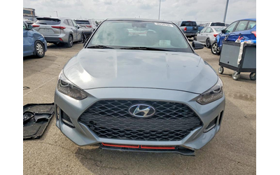 hyundai-veloster-1-6l-4-front-wheel-drive - 4